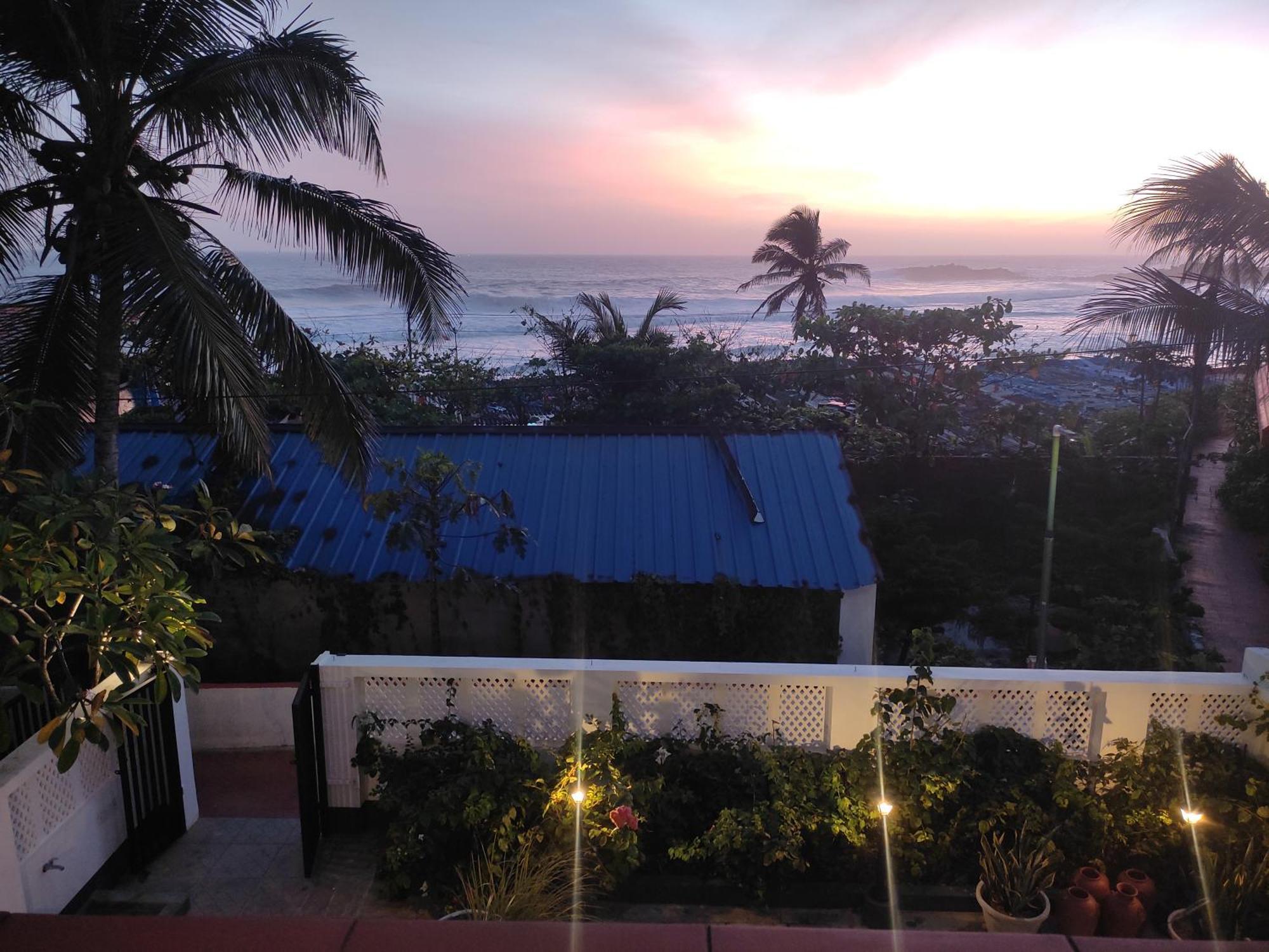 Buddha Beach Hotel Kovalam Bilik gambar